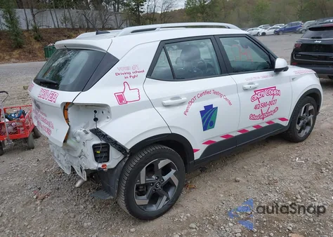 2024 Hyundai Venue Sel z USA, uszkodzony, nr VIN KMHRC8A3XRU283031